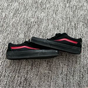 Vans x Disney Mickey Mouse Club